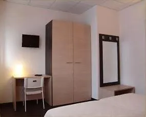 Hotell Milano Ancona