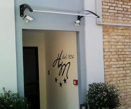 米兰酒店 安科纳