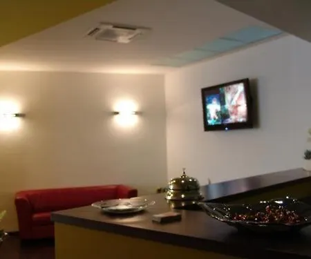 米兰酒店 安科纳