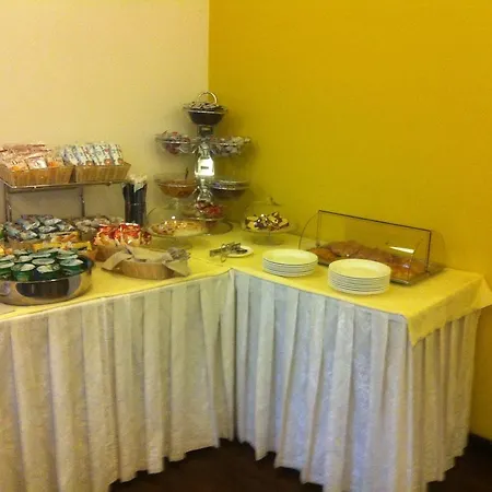 Milano Hotell 3*